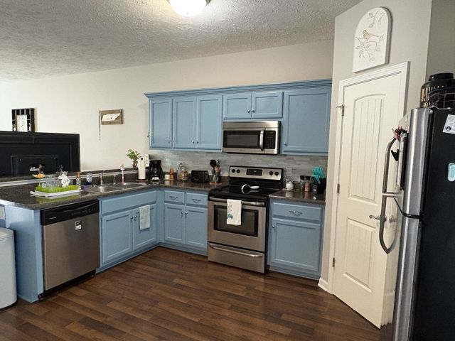 2455 New Holland Cir, Murfreesboro, TN 37128