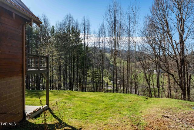 277 Arrowhead Trail, Mountain City, TN 37683