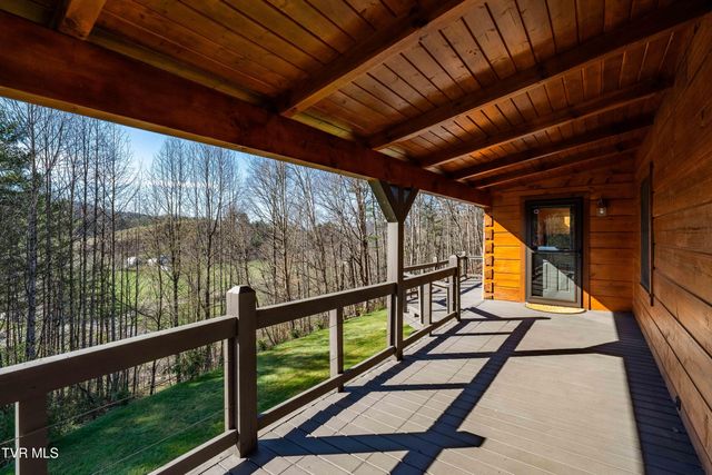 277 Arrowhead Trail, Mountain City, TN 37683