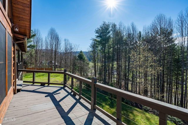 277 Arrowhead Trail, Mountain City, TN 37683