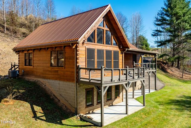 277 Arrowhead Trail, Mountain City, TN 37683