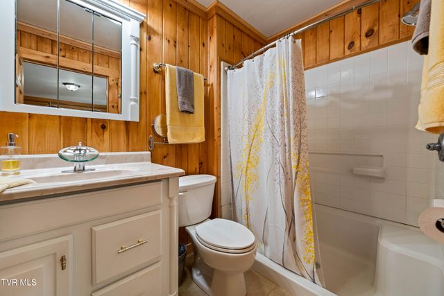 277 Arrowhead Trail, Mountain City, TN 37683