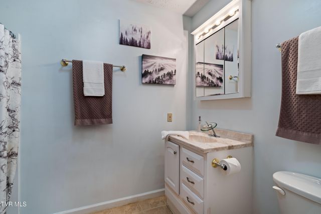 277 Arrowhead Trail, Mountain City, TN 37683
