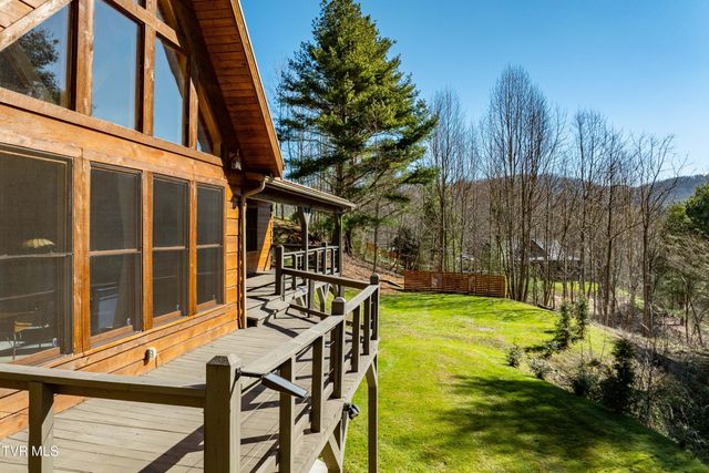 277 Arrowhead Trail, Mountain City, TN 37683