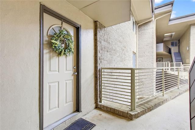 346 Carpenter NE Drive 48, Atlanta, GA 30328