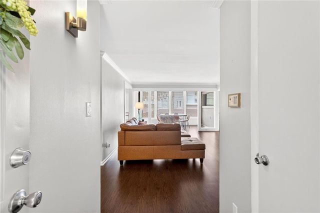 346 Carpenter NE Drive 48, Atlanta, GA 30328