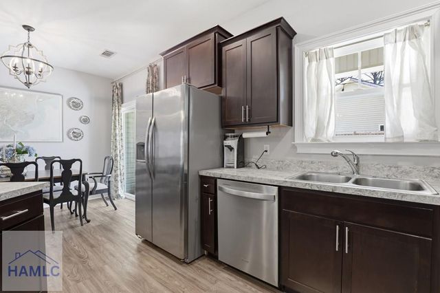 65 Kayton Court, Pembroke, GA 31321
