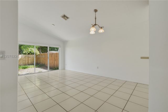 15969 SW 2nd St, Sunrise, FL 33326