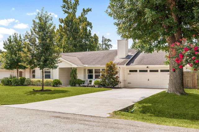 8733 Banzer Street, Houston, TX 77055