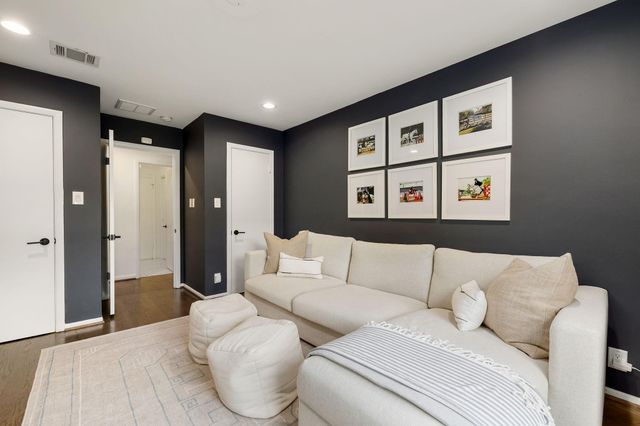 8733 Banzer Street, Houston, TX 77055