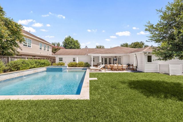 8733 Banzer Street, Houston, TX 77055