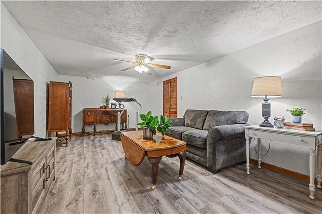 307 E Gore Road, Raymore, MO 64083