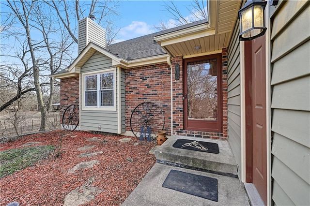 307 E Gore Road, Raymore, MO 64083