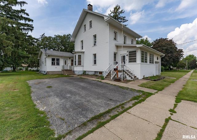 111 N WEST Street, Cambridge, IL 61238