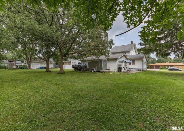 111 N WEST Street, Cambridge, IL 61238