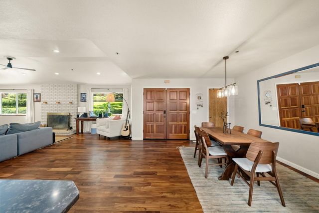 280 Hidden Creek Dr, Auburn, CA 95603