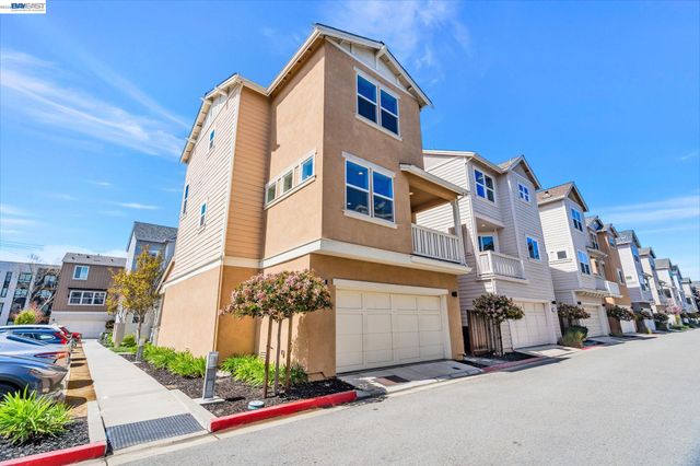 705 Cannery Pl, San Jose, CA 95112