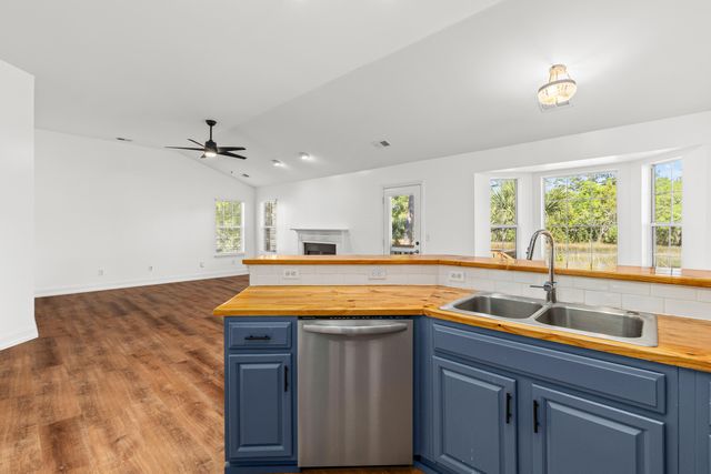 113 Historic Drive, Mount Pleasant, SC 29464