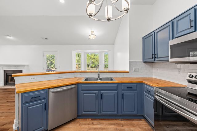 113 Historic Drive, Mount Pleasant, SC 29464