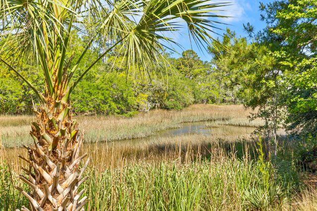113 Historic Drive, Mount Pleasant, SC 29464