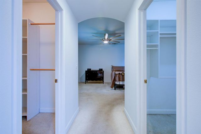 2250 Castleview Dr, Turlock, CA 95382