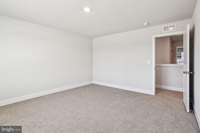 125 MASCOUTEN ST, Winchester, VA 22602