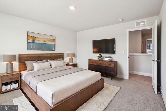 125 MASCOUTEN ST, Winchester, VA 22602