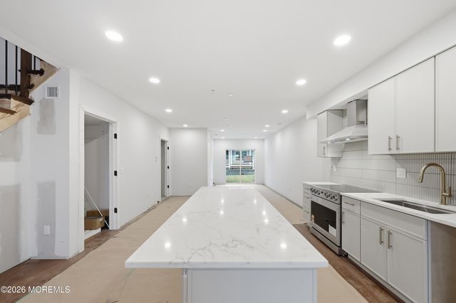 801 Main Street A4, Avon-by-the-sea, NJ 07717