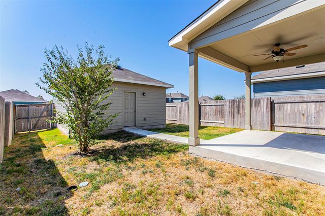 133 Duck Creek TRL, San Marcos, TX 78666