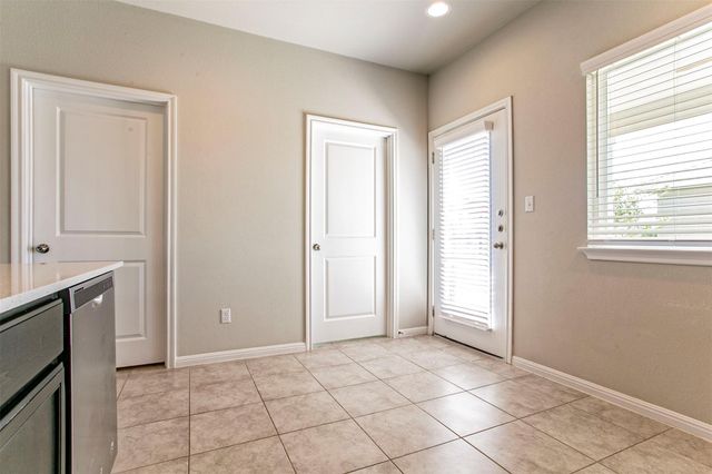 133 Duck Creek TRL, San Marcos, TX 78666