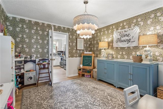 7 Bessies Landing DR, Poquoson, VA 23662