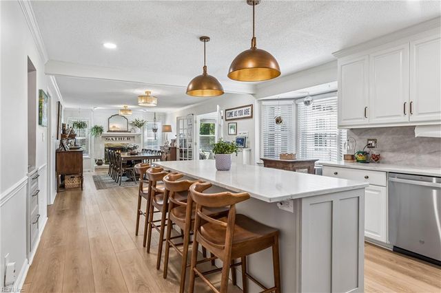 7 Bessies Landing DR, Poquoson, VA 23662