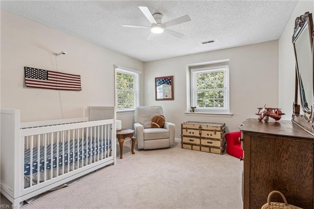 7 Bessies Landing DR, Poquoson, VA 23662