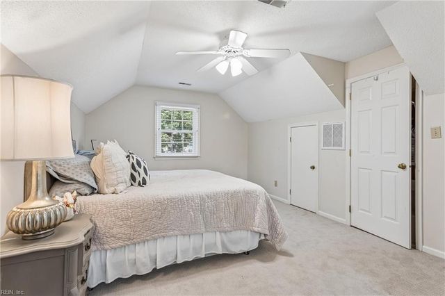 7 Bessies Landing DR, Poquoson, VA 23662