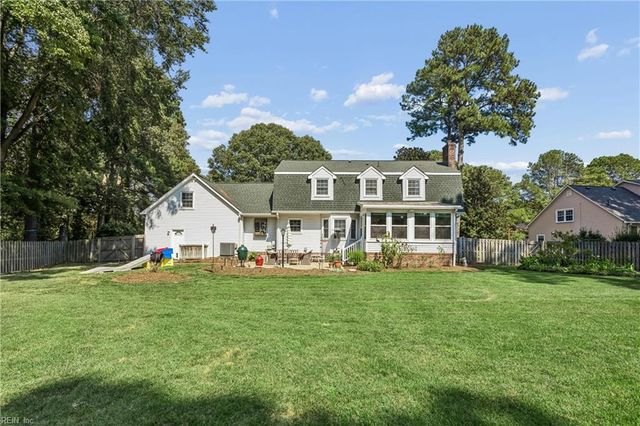 7 Bessies Landing DR, Poquoson, VA 23662