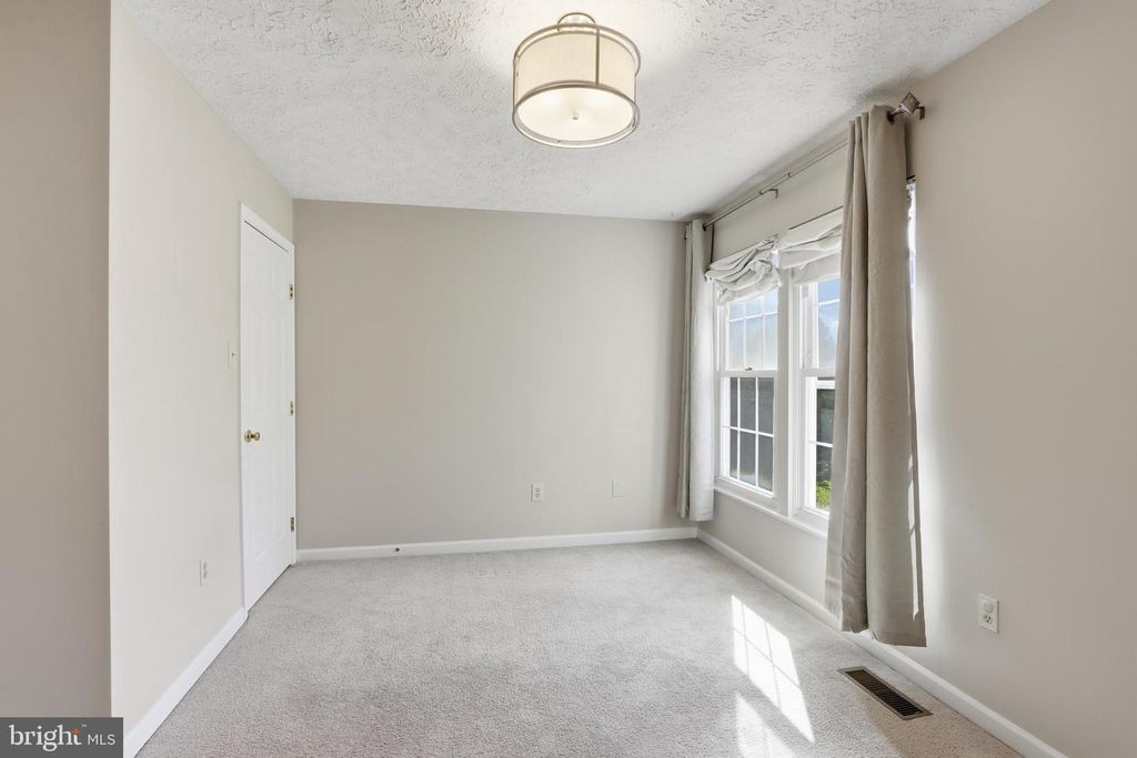 4810 CAMDEN PL S, Jefferson, MD 21755