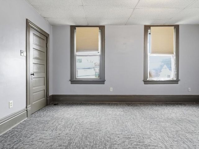 2902 Garbett St, Mckeesport, PA 15132