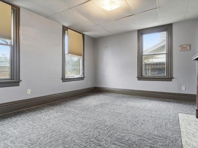 2902 Garbett St, Mckeesport, PA 15132