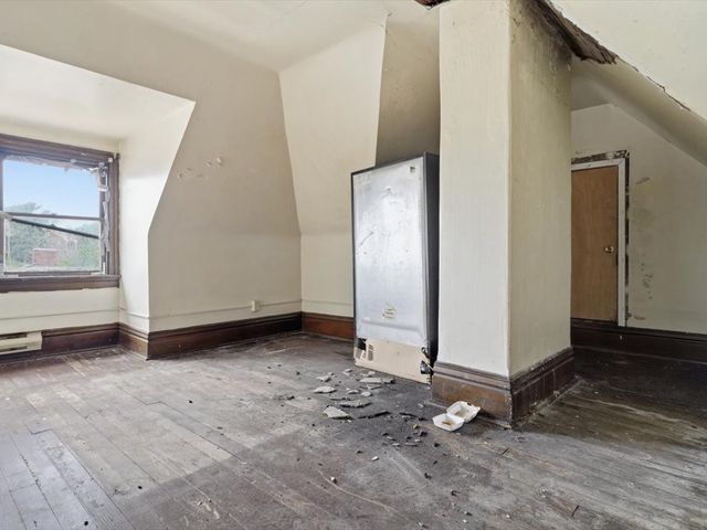 2902 Garbett St, Mckeesport, PA 15132