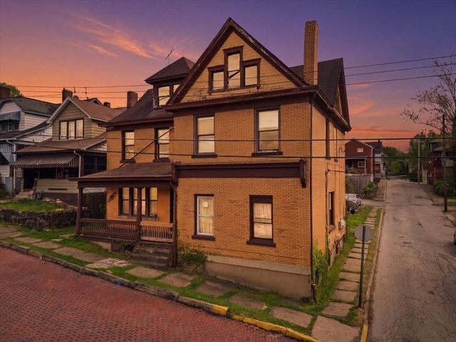 2902 Garbett St, Mckeesport, PA 15132