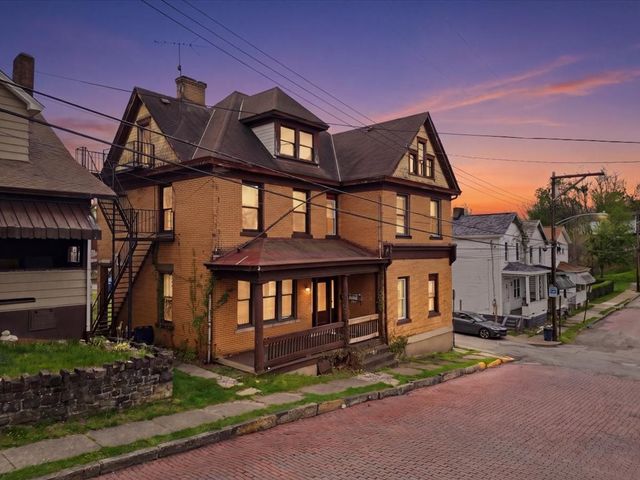 2902 Garbett St, Mckeesport, PA 15132