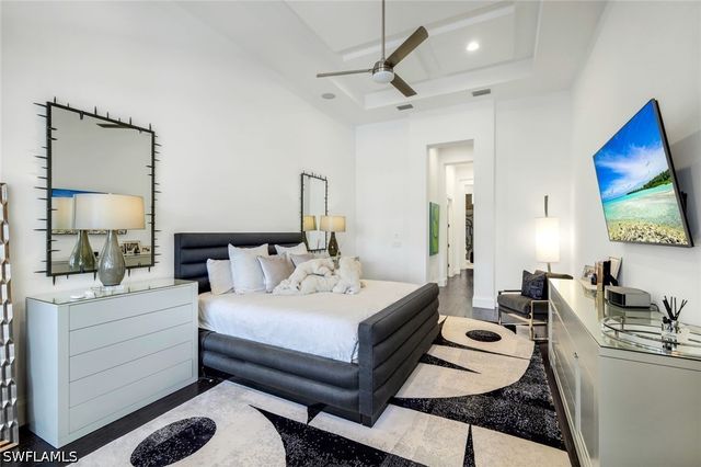 16438 Seneca WAY, Naples, FL 34110