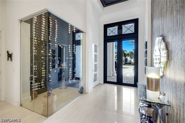 16438 Seneca WAY, Naples, FL 34110