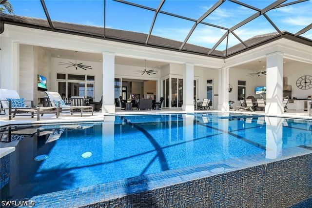 16438 Seneca WAY, Naples, FL 34110