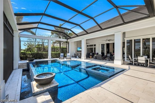 16438 Seneca WAY, Naples, FL 34110