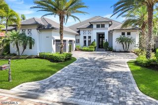 16438 Seneca WAY, Naples, FL 34110