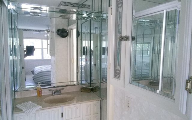 460 Paradise Isle Boulevard 301, Hallandale Beach, FL 33009