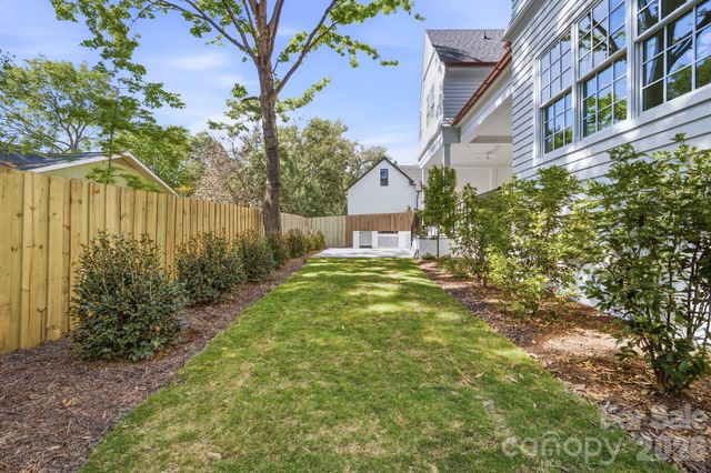 222 Walnut Street, Davidson, NC 28036