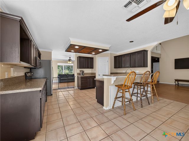 2611 Barton Hill Drive, Bulverde, TX 78163