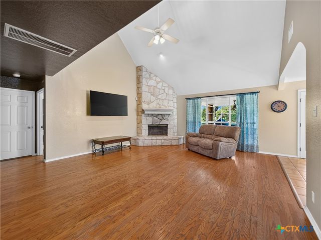 2611 Barton Hill Drive, Bulverde, TX 78163